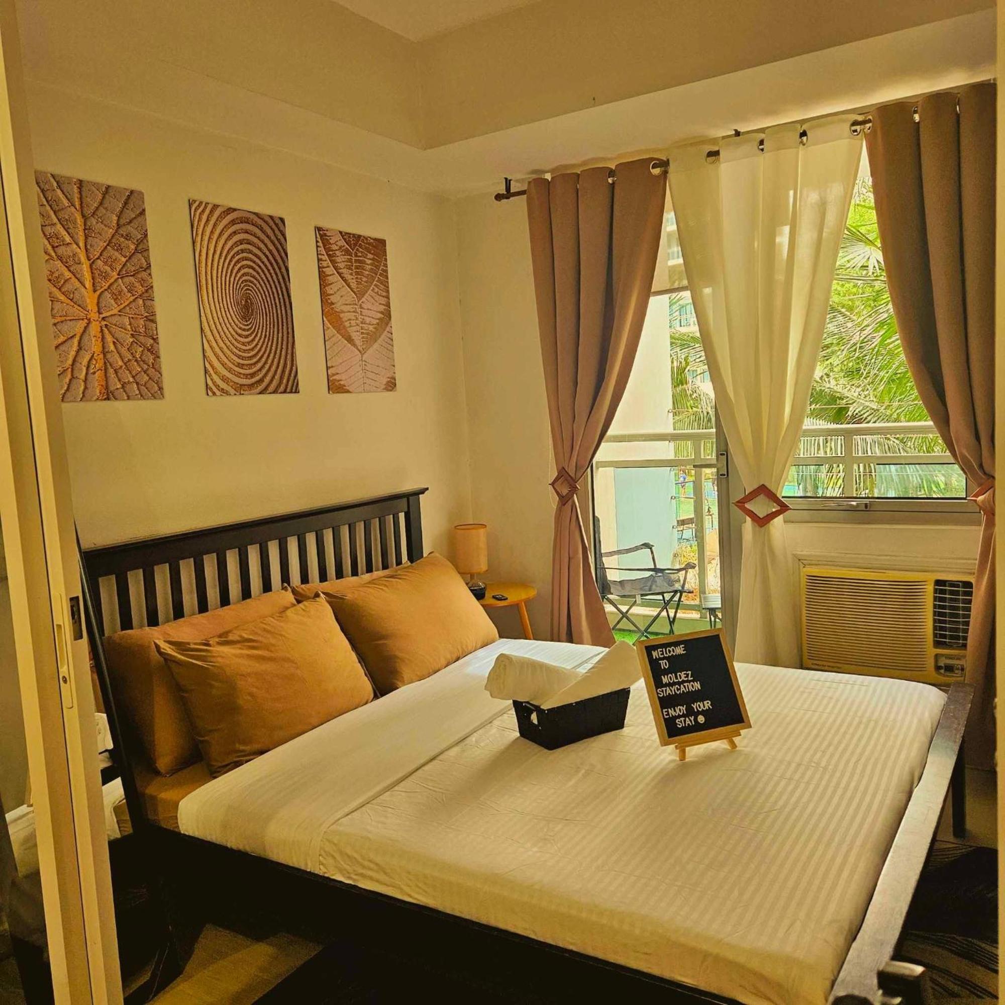 Azure Urban Resort Staycation Manila Zewnętrze zdjęcie